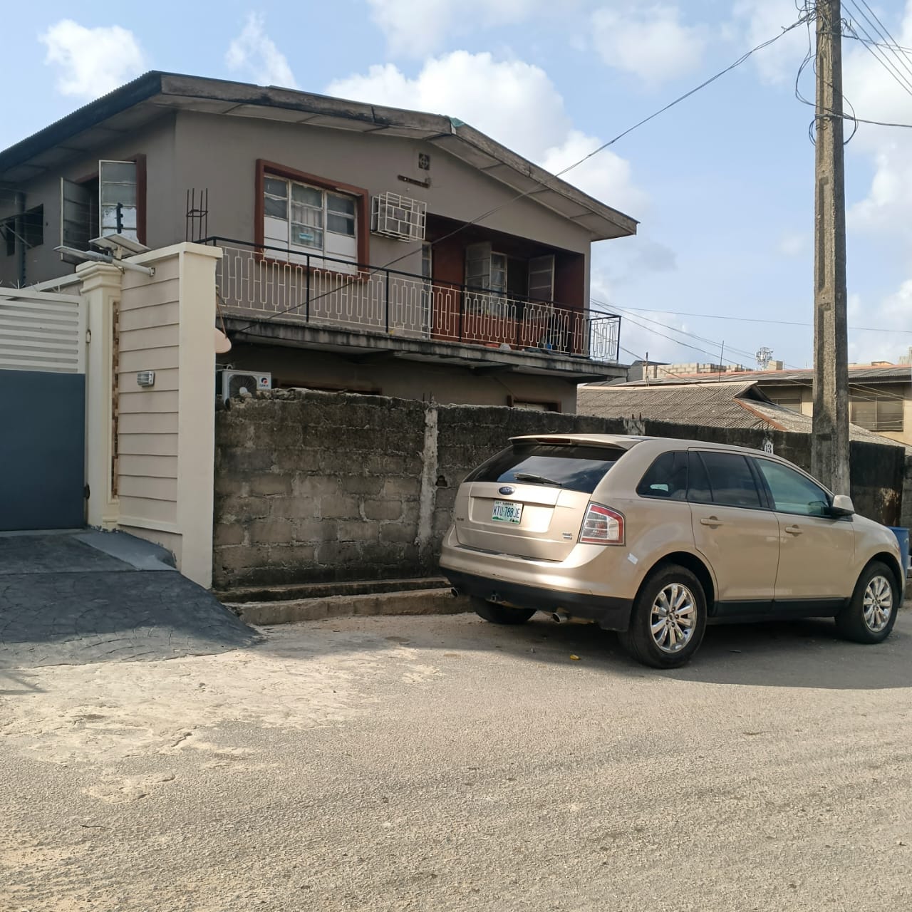 Block of 4 Flats Oshodi